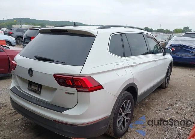 3VV2B7AX2LM025105: 43140245