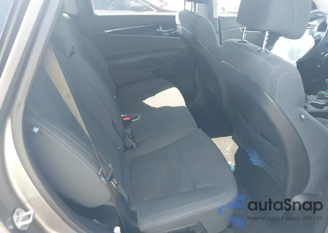 5XYPG4A39HG217045: 43140324