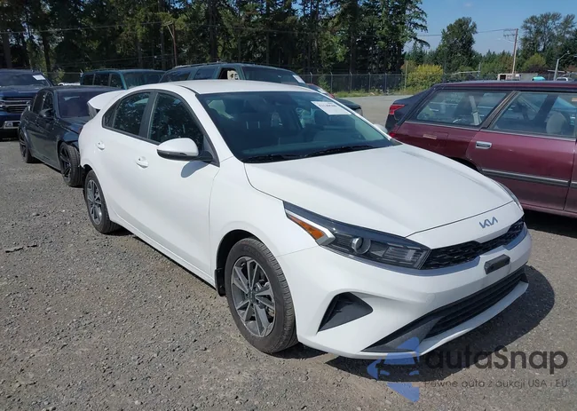 3KPF24AD9RE808171: 43140500