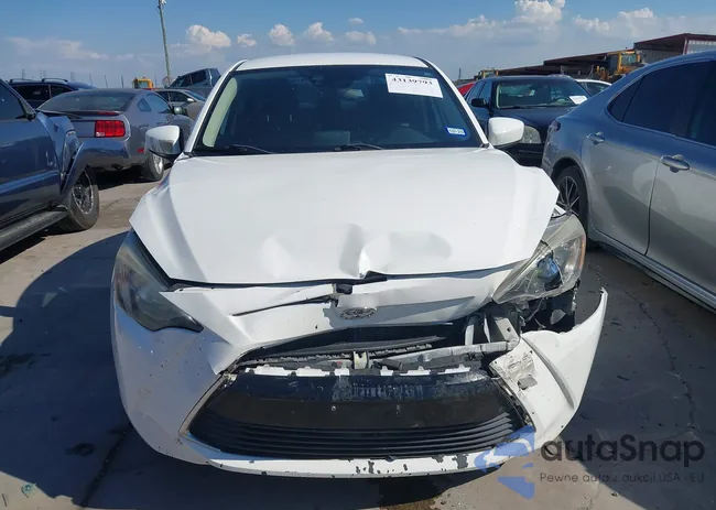 3MYDLBYV7HY161954: 43139793