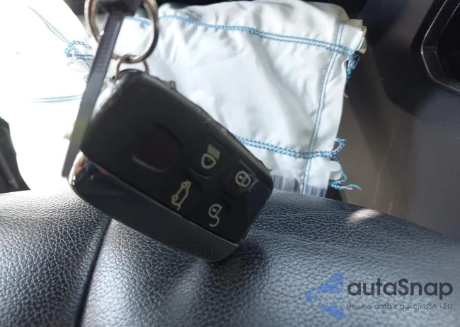 SALVR2BG1FH041032: 43139876