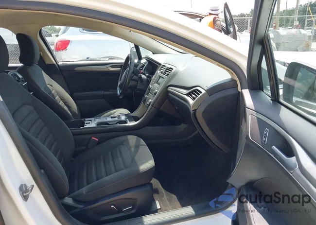 3FA6P0H76JR159572: 43139957