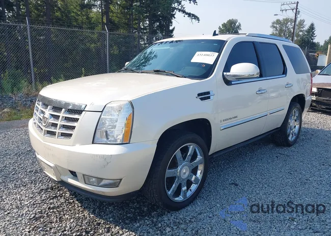 1GYFK63818R108508: 43140037