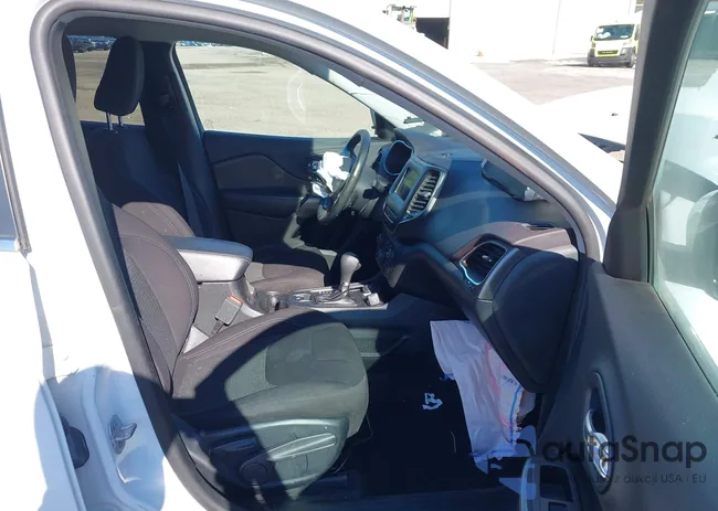 1C4PJMCX5KD233735: 43141207