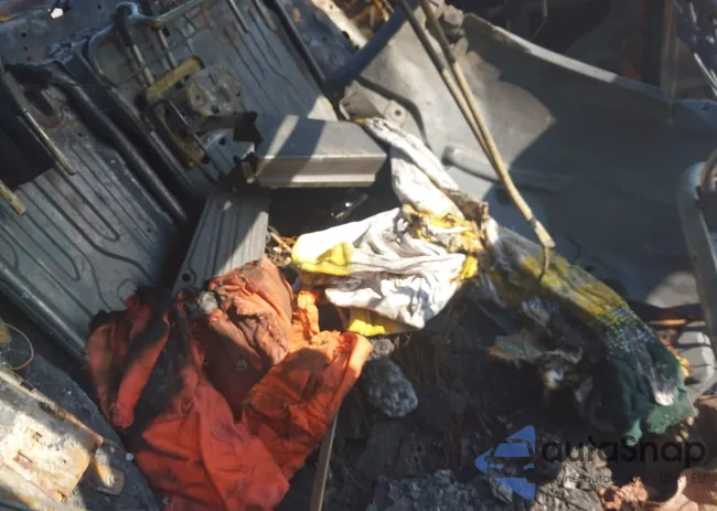 JH4CU2F49CC006906: 43141218