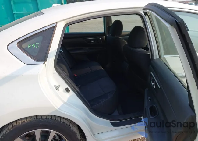 1N4AL3AP6JC258702: 43141275