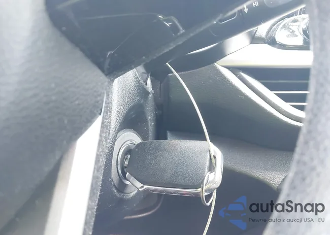 3KPF24AD7LE244267: 43141353