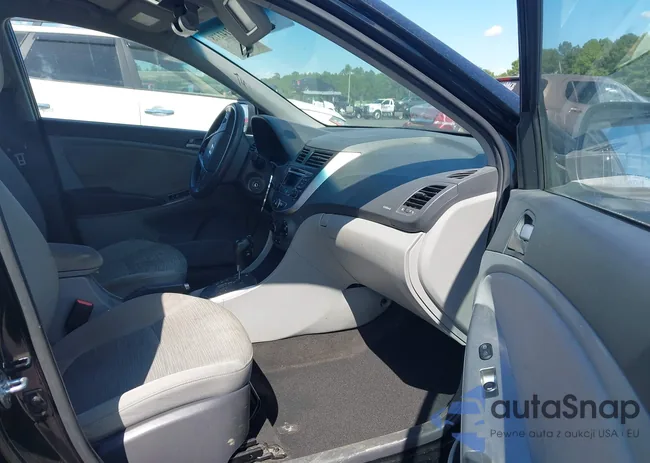 KMHCT4AE7GU053704: 43141378