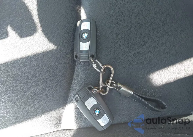 WBAVC73508KP39265: 43141393