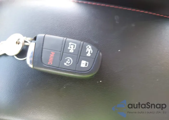 3C4PDDEG3JT431470: 43141414