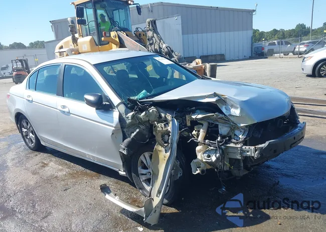 1HGCP2F66CA182481: 43141502