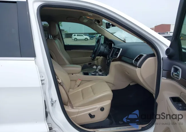 1C4RJEBG1JC402816: 43141564