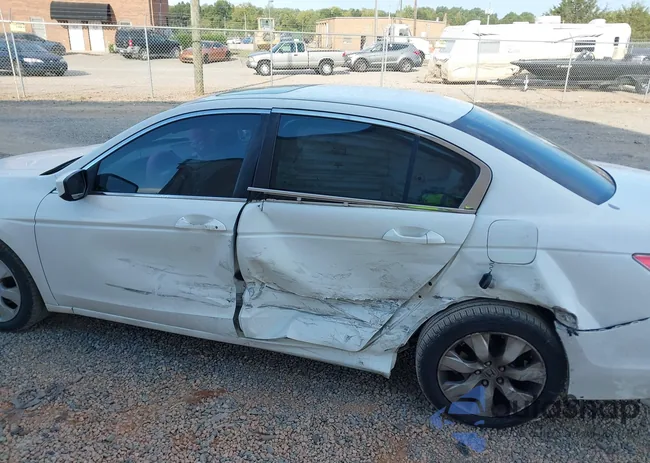 1HGCP2F79AA058971: 43141619