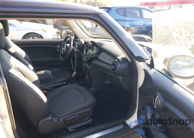 WMWXR3C03L2L87540: 43140747