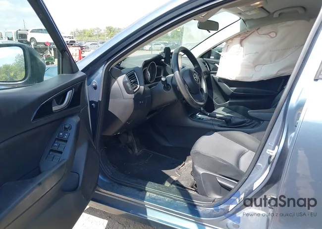 3MZBM1U71FM156674: 43140859