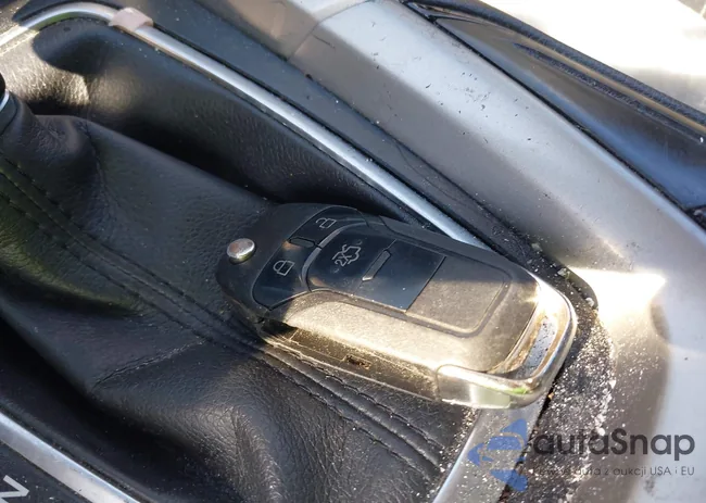 3FA6P0HD0FR217639: 43141010