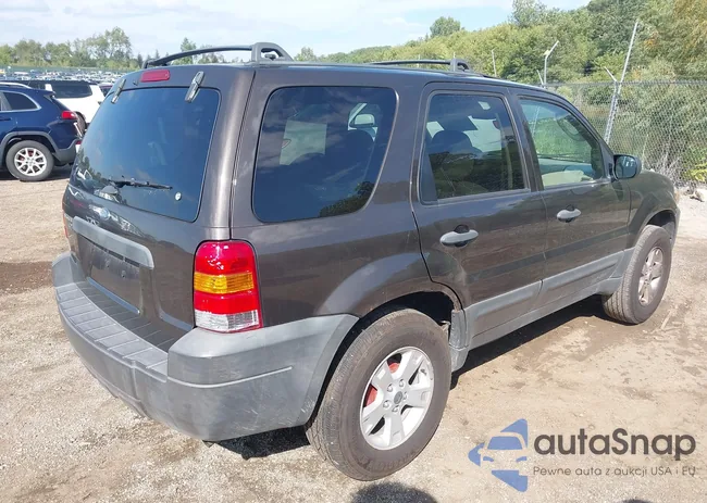 1FMYU03Z17KB60416: 43142334