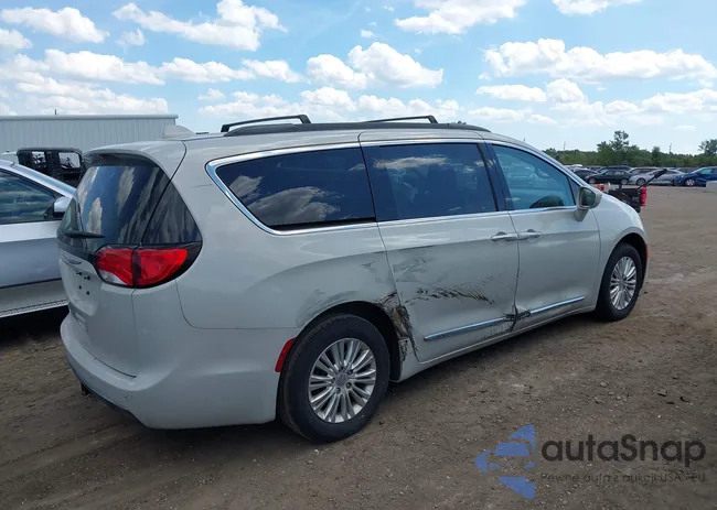 2C4RC1BG3HR654362: 43142363