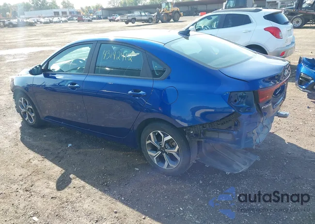 3KPF24AD7ME372672: 43142412