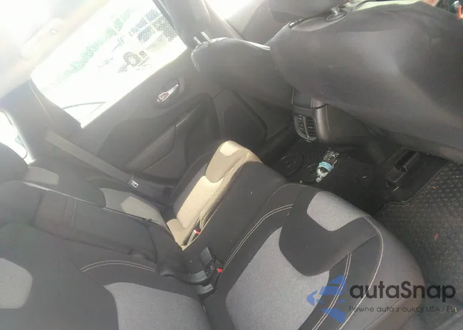 1C4PJMCS5EW126262: 43142477