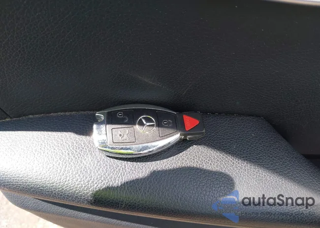 WDC0G4KB3HF145926: 43142557