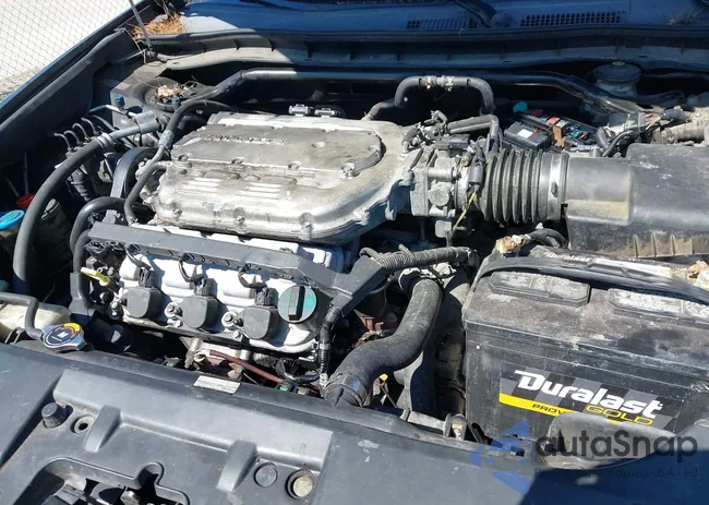 1HGCP368X9A043650: 43142596