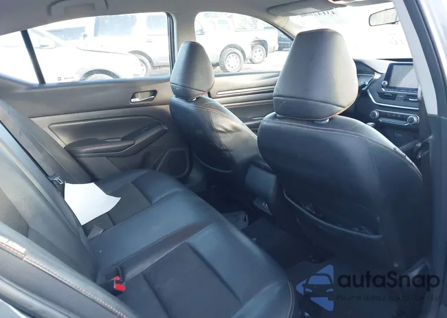 1N4BL4CV0KC112187: 43142601