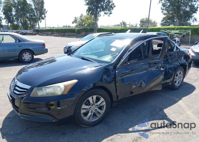 1HGCP2F6XBA112058: 43142622