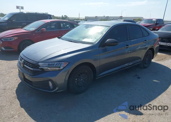 3VWAM7BU3RM093590: 43142629