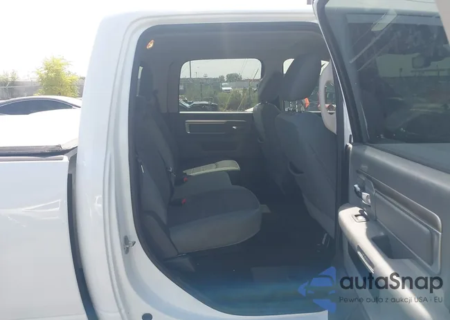 1C6RR6TT4FS623809: 43141663