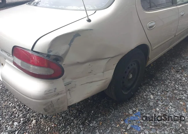 1N4BU31D4VC262180: 43141820