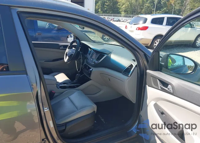 KM8J33A48GU196864: 43141973