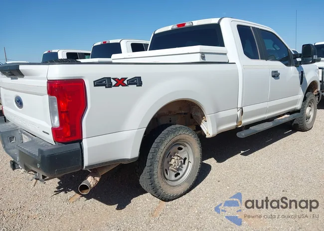 1FT7X2B62HEC15787: 43143366