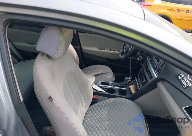 5NPE24AF2HH544833: 43143409