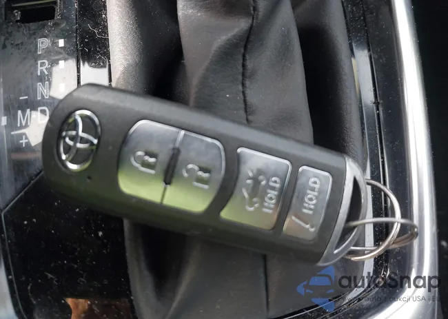 3MYDLBYV0HY152223: 43143504