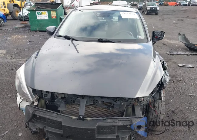 3MYDLBYV0HY152223: 43143504