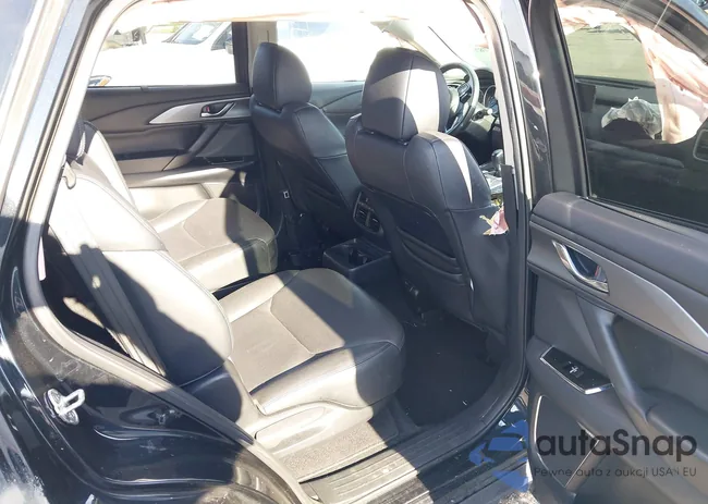 JM3TCBAY8N0617987: 43142787