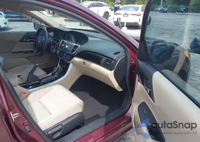 1HGCR2F37GA216126: 43142834