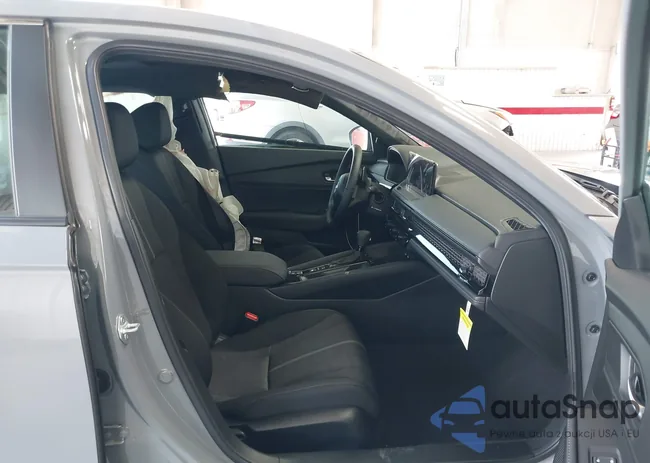 1HGCY2F58SA044136: 43142854