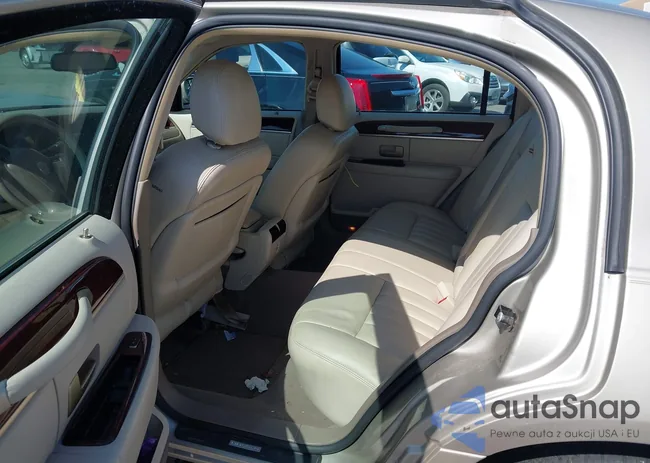 1LNHM81W44Y617901: 43142974