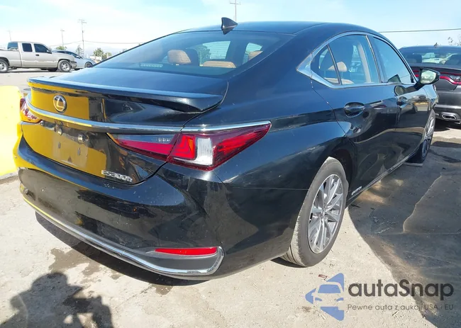 58ACA1C17NU024370: 43144154