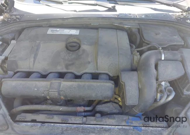 YV1952AS9B1144688: 43144379