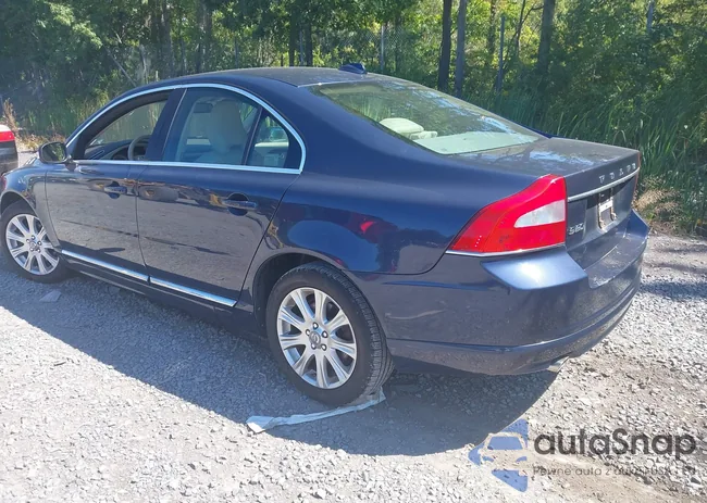 YV1952AS9B1144688: 43144379