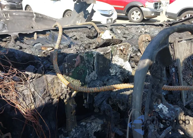 JF2GUHDCXS8283034: 43144417