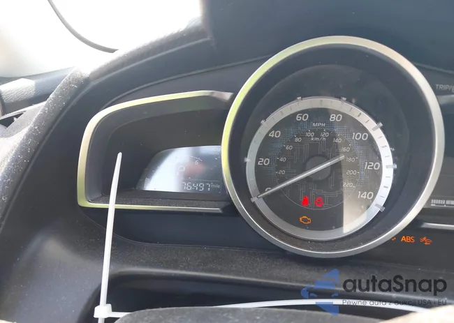 3MYDLBYV9JY331415: 43144540