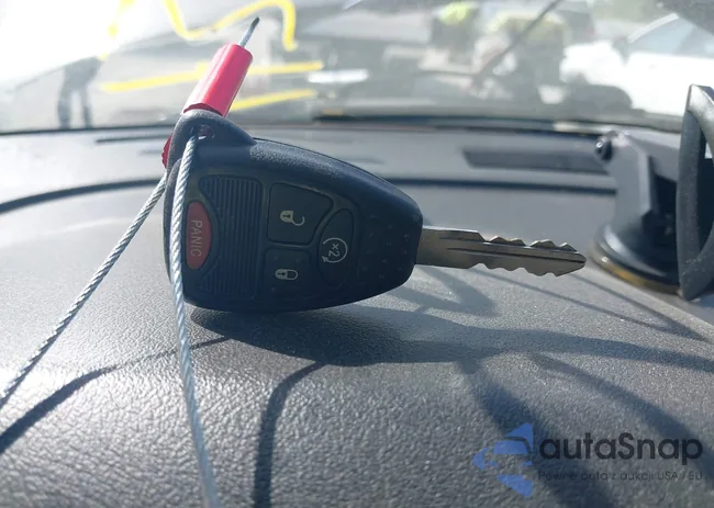 1C4NJDEB2FD184928: 43143687