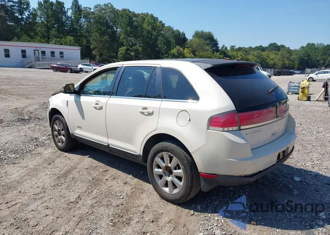 2LMDU68C68BJ12884: 43143745