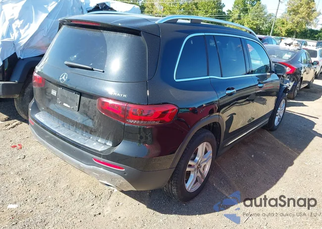 W1N4M4HB3PW275980: 43143758