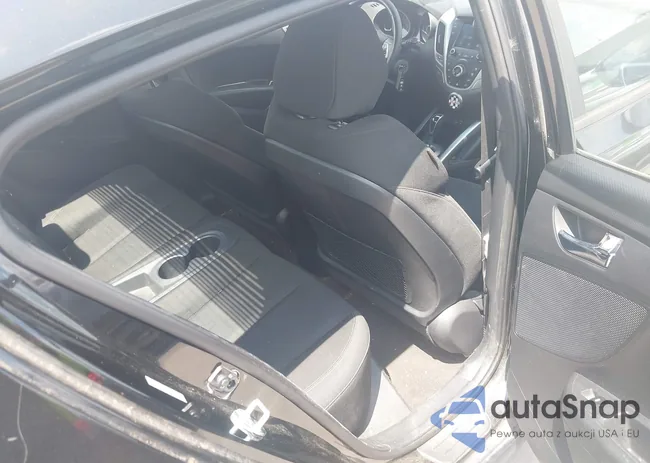 KMHTC6AD1HU309999: 43143814