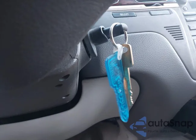 1LNHM82W43Y632928: 43143878